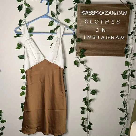 Abercrombie & Fitch Mini Dress - Picture 2 of 9